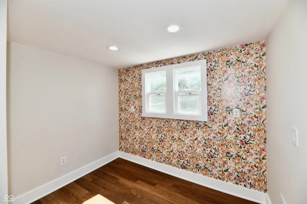1526 B STREET Elwood, IN 46036