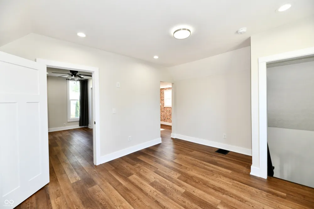 1526 B STREET Elwood, IN 46036