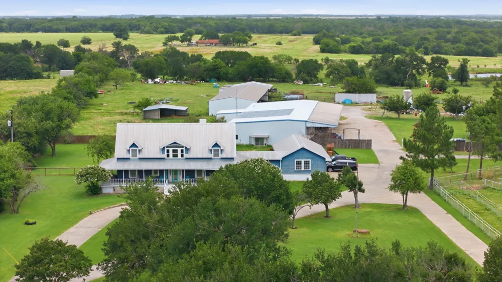 12255 Strittmatter Road Pilot Point, TX 76258