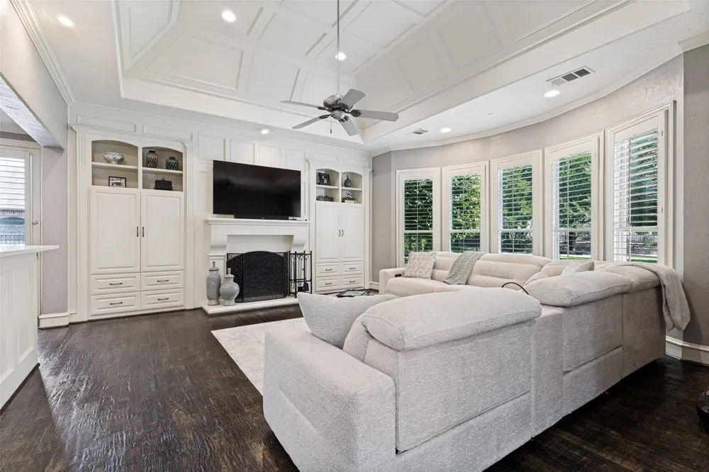 1612 Fair Oaks Drive Westlake, TX 76262