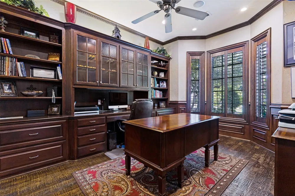 1612 Fair Oaks Drive Westlake, TX 76262