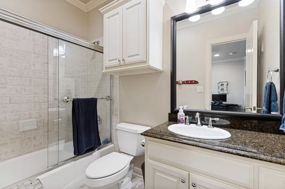 1612 Fair Oaks Drive Westlake, TX 76262