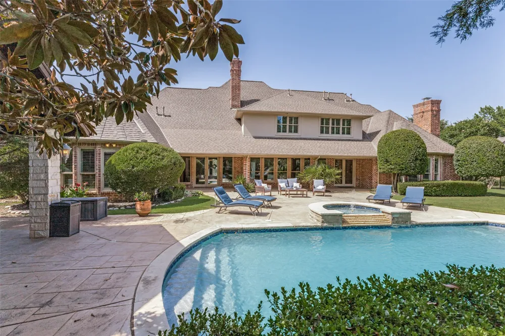 1612 Fair Oaks Drive Westlake, TX 76262