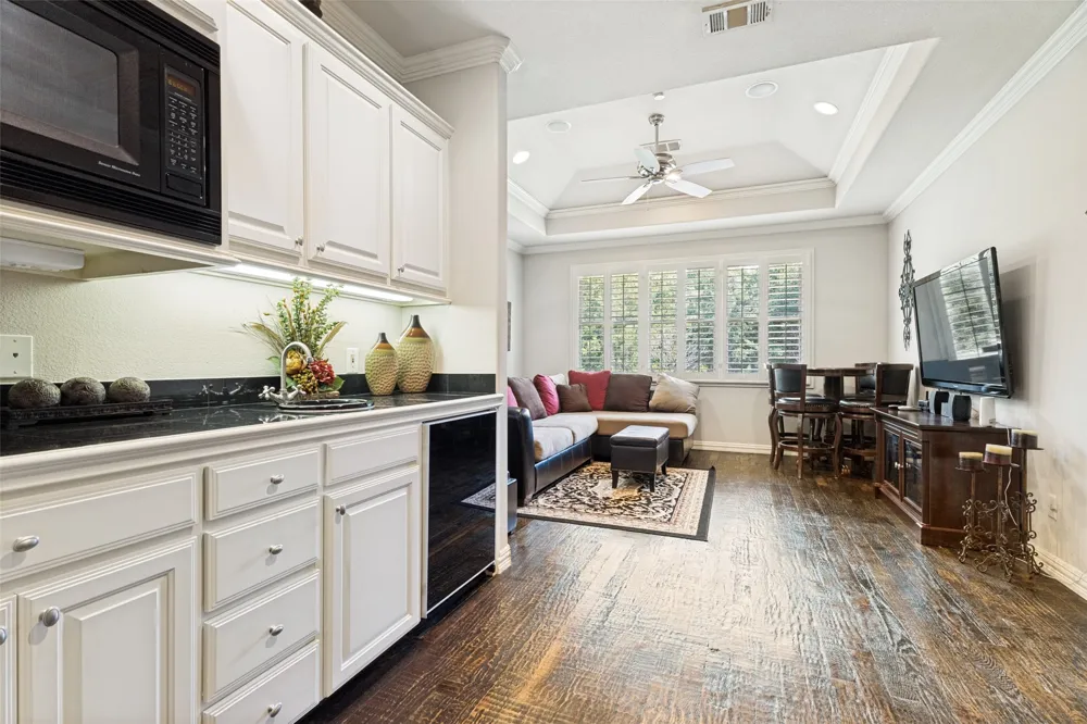 1612 Fair Oaks Drive Westlake, TX 76262