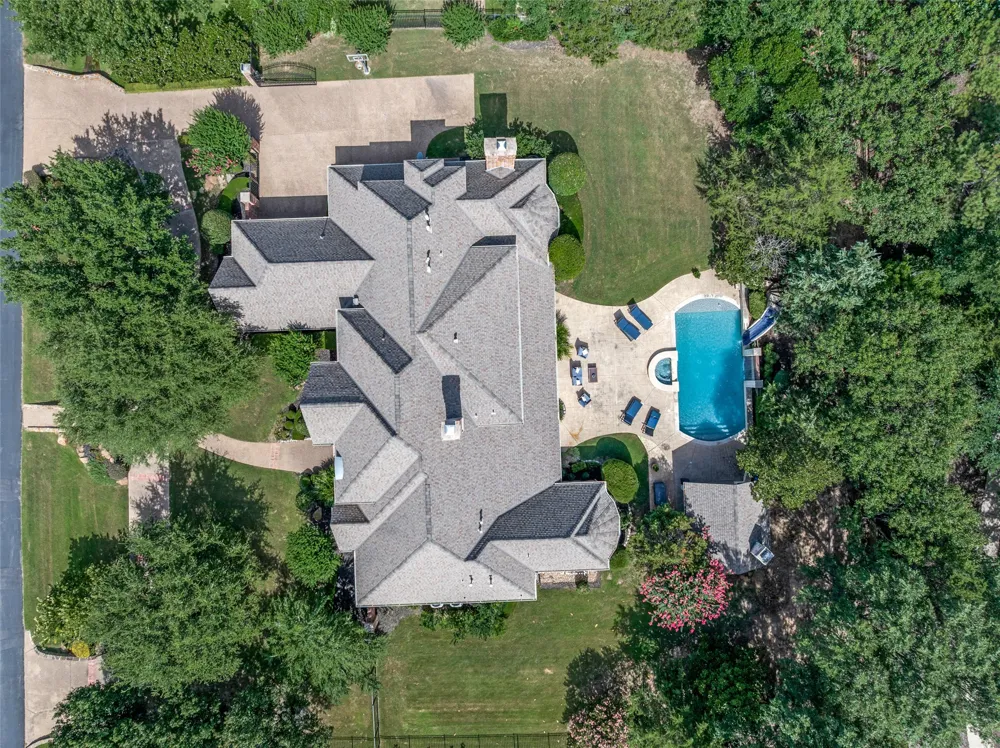 1612 Fair Oaks Drive Westlake, TX 76262
