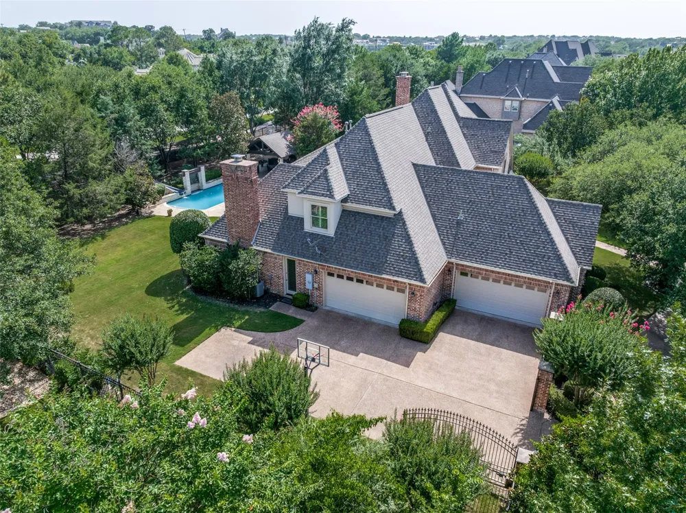 1612 Fair Oaks Drive Westlake, TX 76262