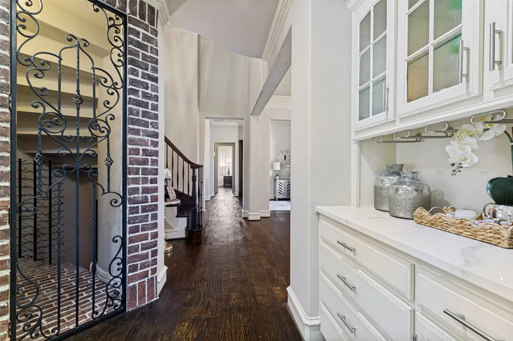 1612 Fair Oaks Drive Westlake, TX 76262