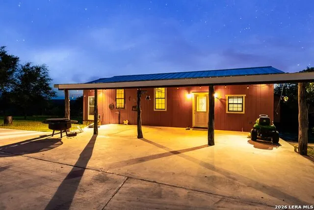 165 Trent Rd S Kerrville, TX 78028