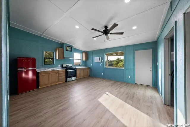 165 Trent Rd S Kerrville, TX 78028