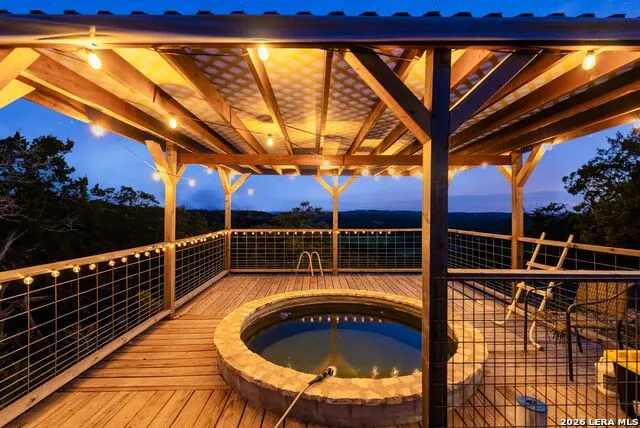 165 Trent Rd S Kerrville, TX 78028