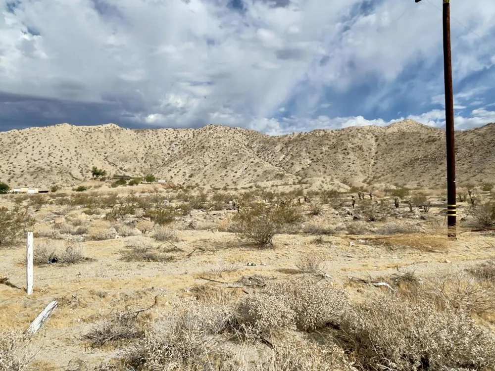 15825 Virgo Road Sky Valley, CA 92241