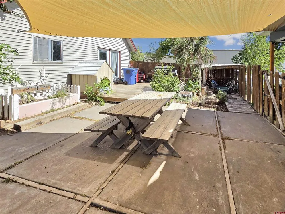207 Main Street Mancos, CO 81328