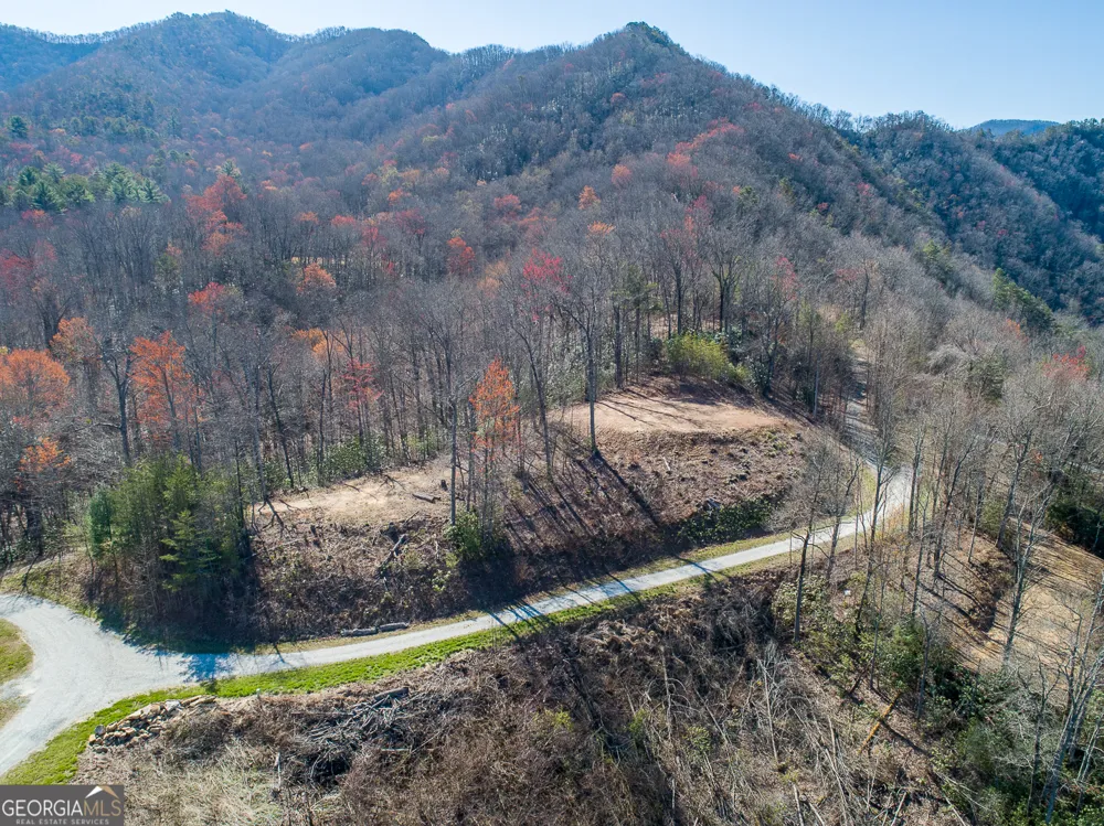 24 Cahill DR Andrews, NC 28901