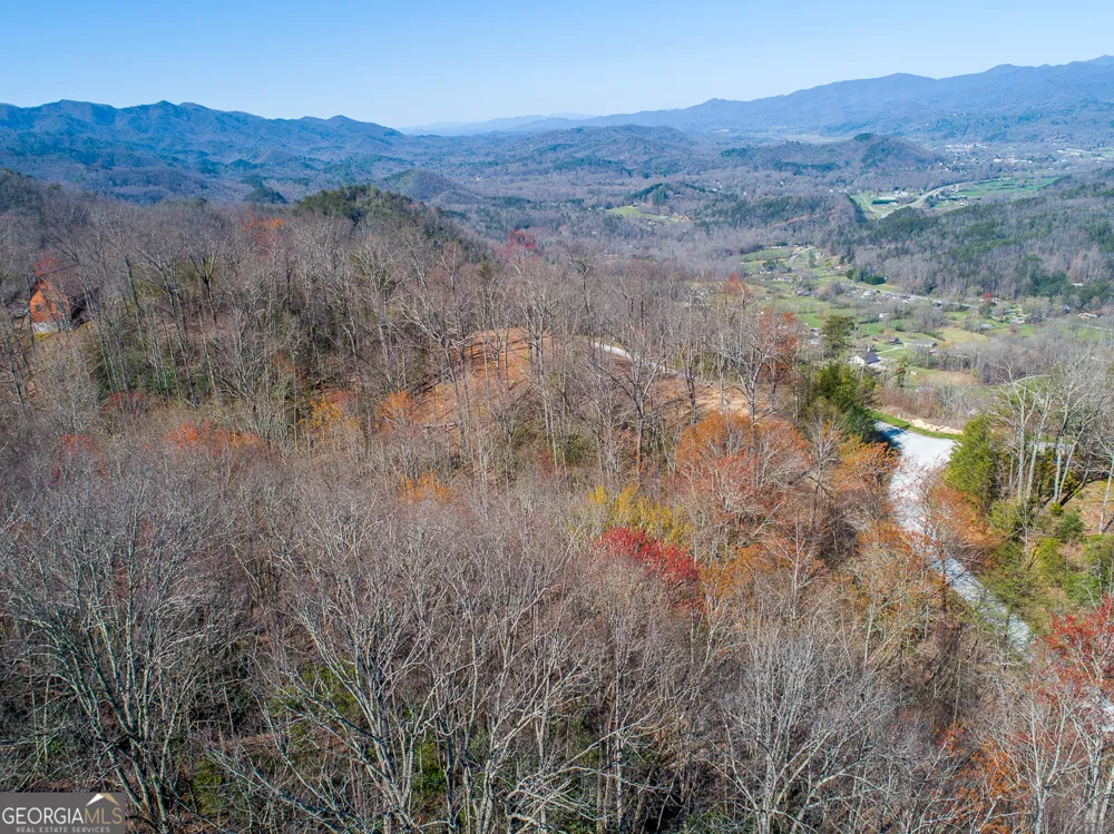 24 Cahill DR Andrews, NC 28901