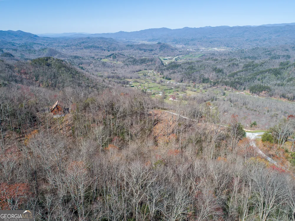24 Cahill DR Andrews, NC 28901