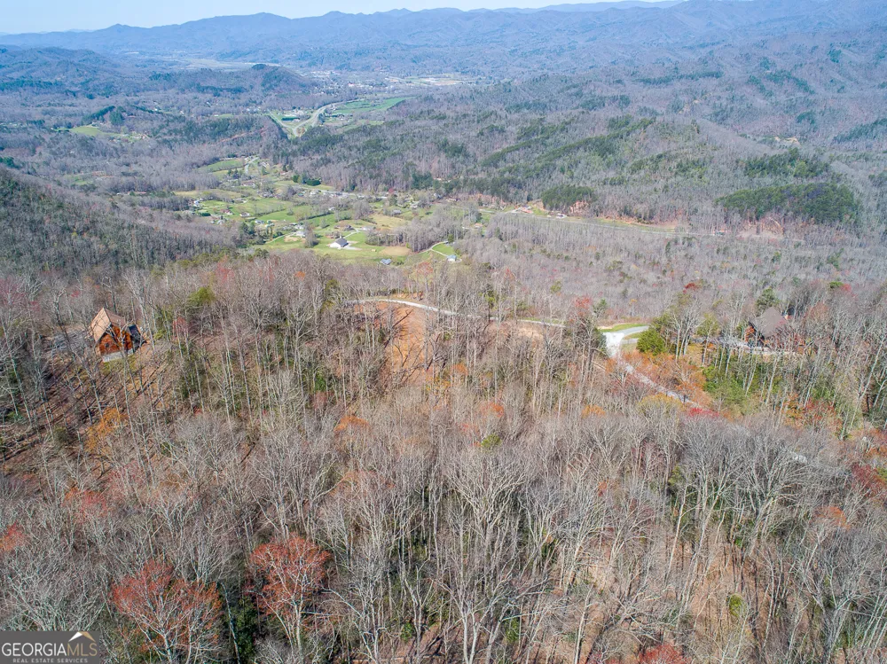 24 Cahill DR Andrews, NC 28901