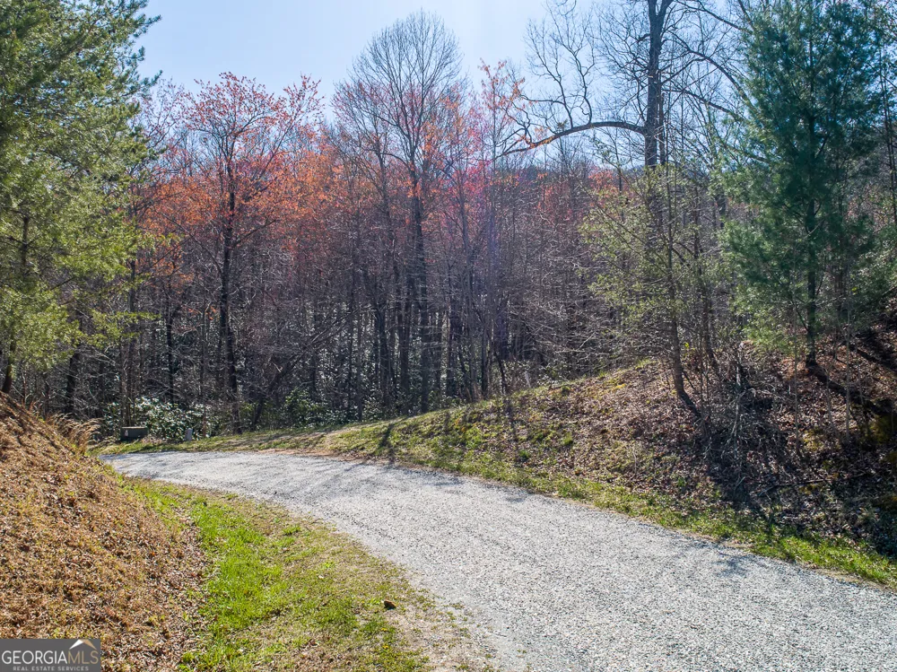 24 Cahill DR Andrews, NC 28901