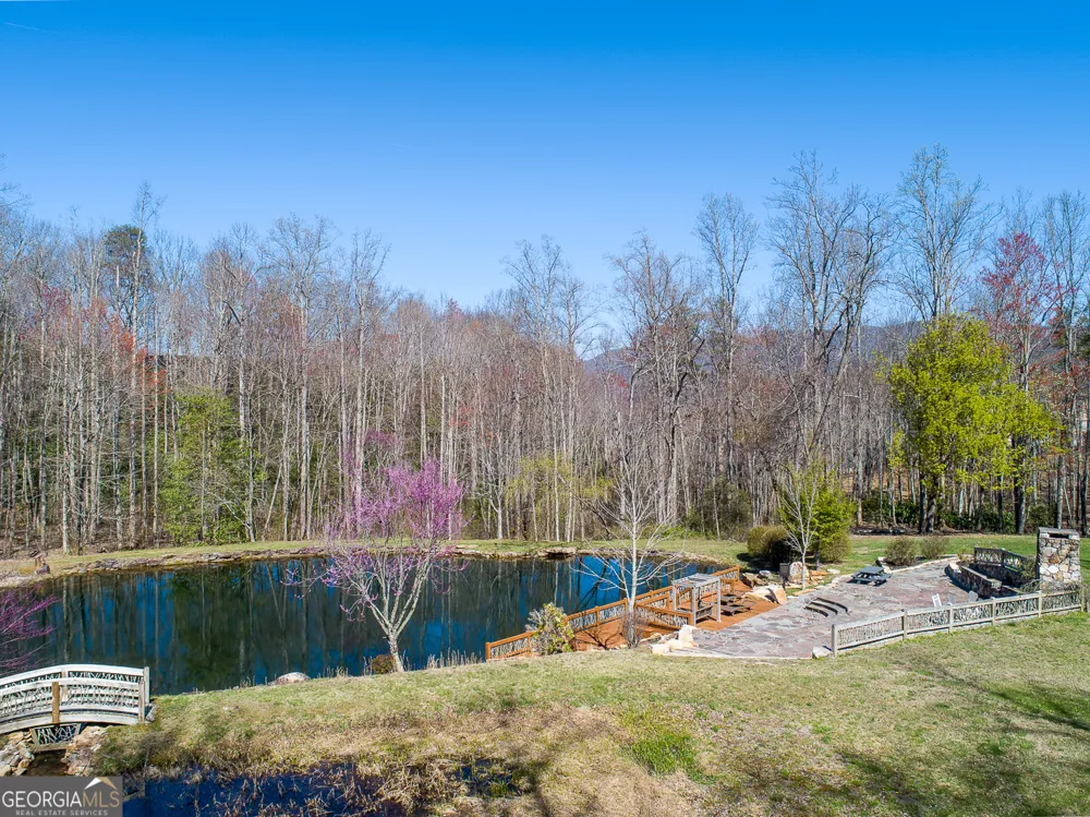 24 Cahill DR Andrews, NC 28901