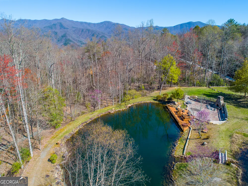 24 Cahill DR Andrews, NC 28901