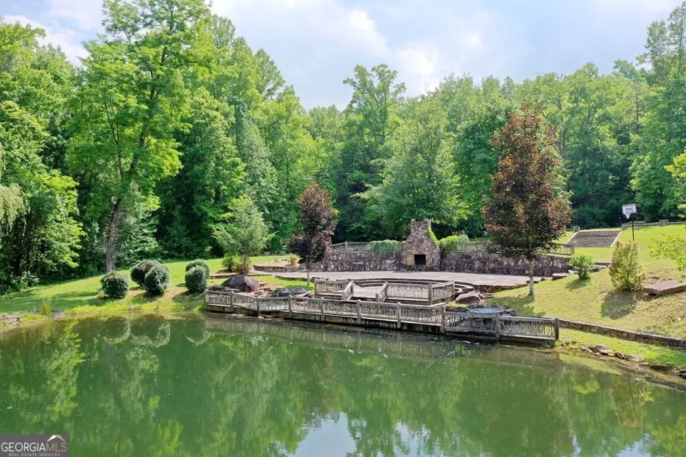 24 Cahill DR Andrews, NC 28901