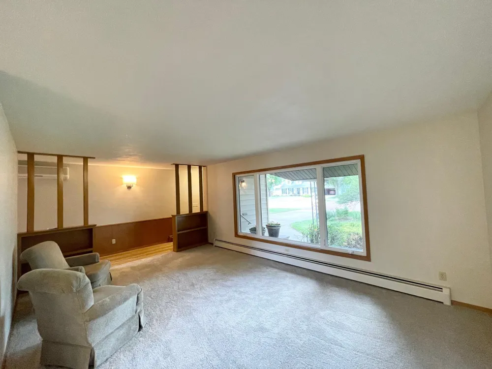403 S Paffrath Avenue Springfield, MN 56087