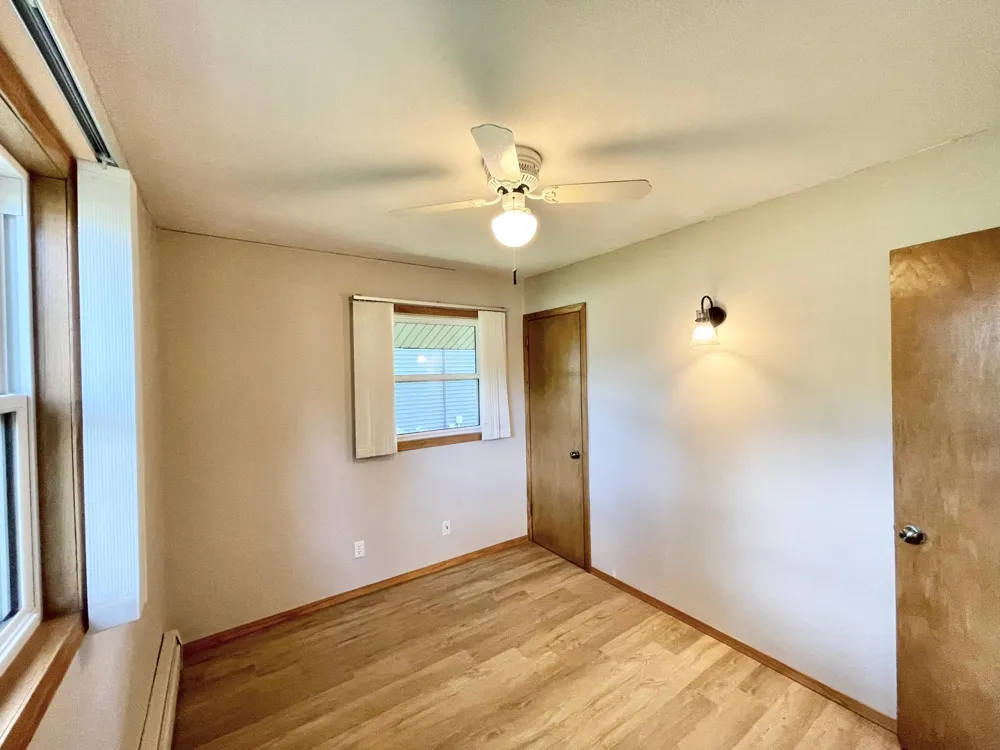 403 S Paffrath Avenue Springfield, MN 56087