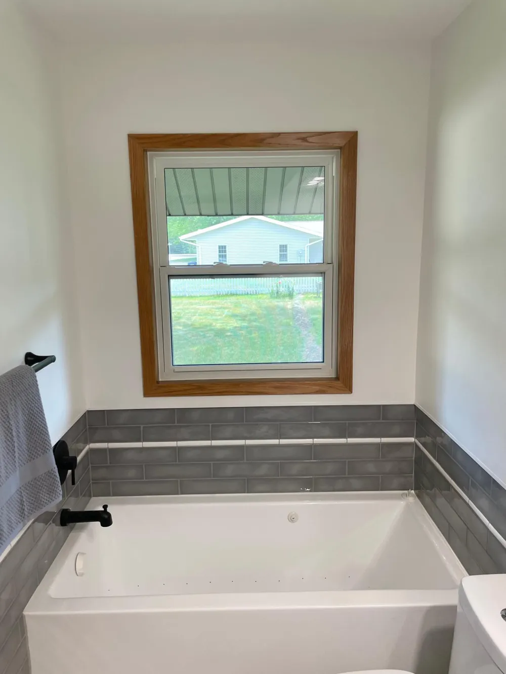 403 S Paffrath Avenue Springfield, MN 56087