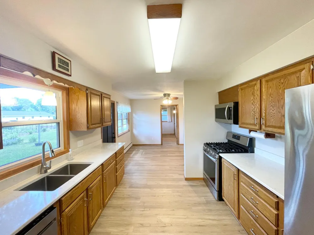 403 S Paffrath Avenue Springfield, MN 56087