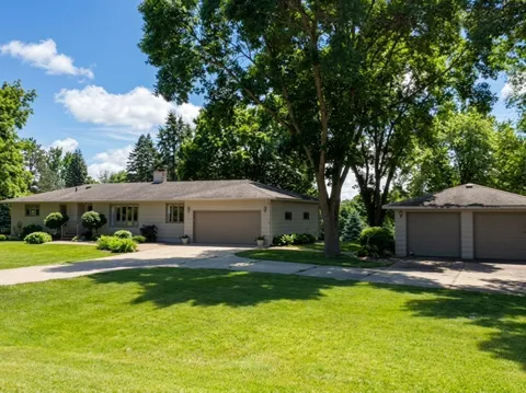 610 Woodland Drive