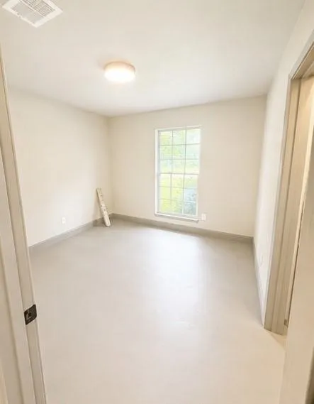 206 Main Street Edgewood, TX 75117
