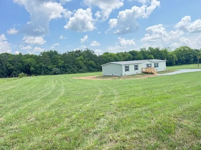 1690 Goodfield Road Decatur, TN 37322