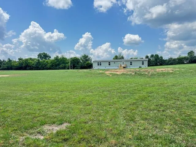 1690 Goodfield Road Decatur, TN 37322