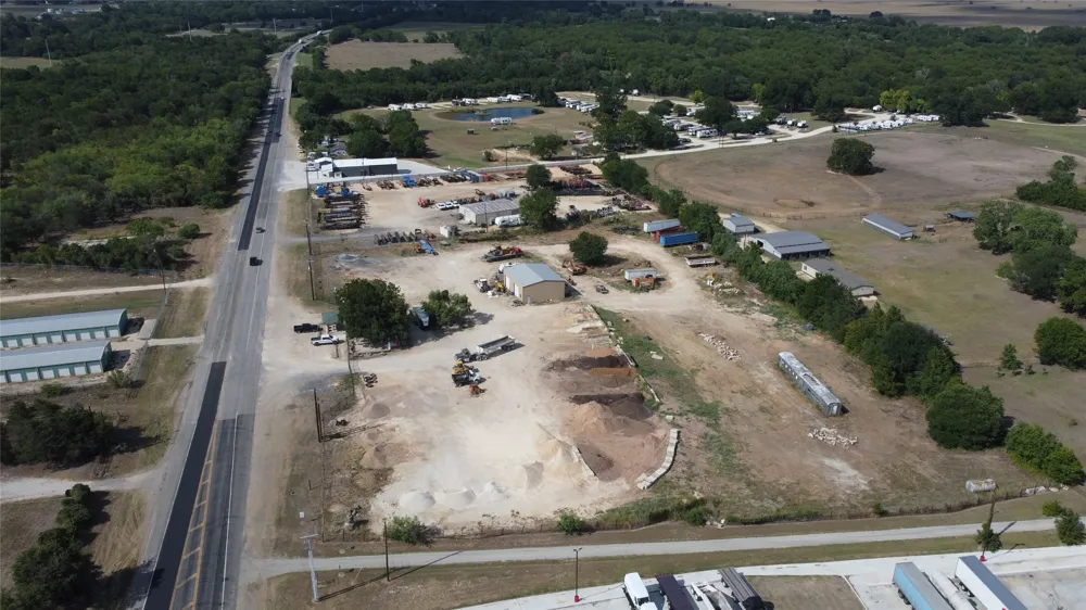 1951 South Magnolia Luling, TX 78648