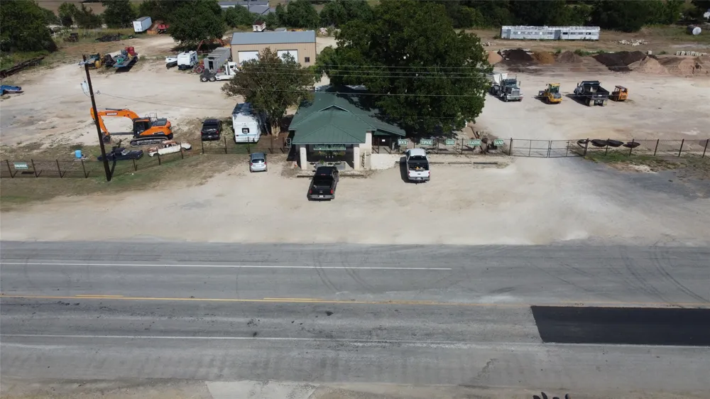 1951 South Magnolia Luling, TX 78648