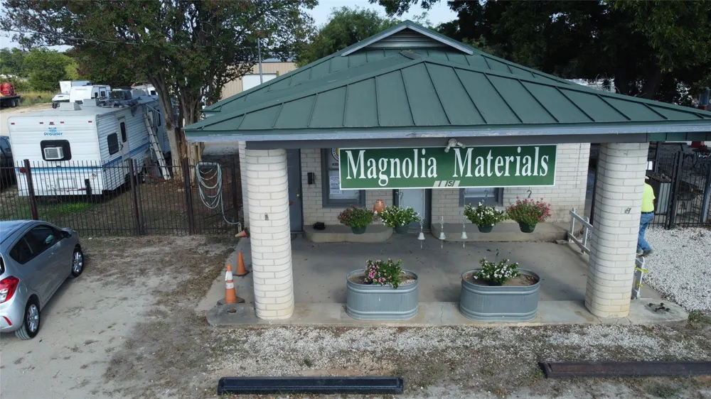 1951 South Magnolia Luling, TX 78648