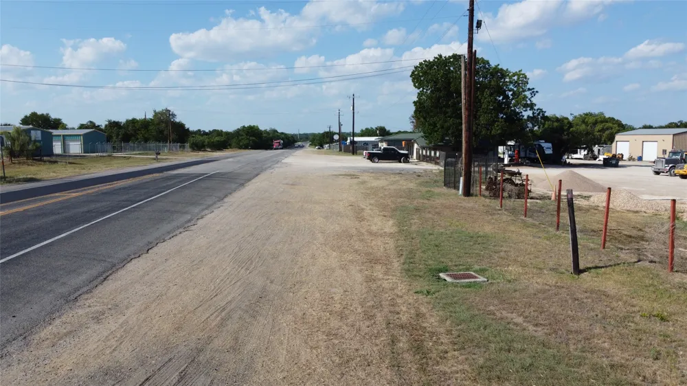 1951 South Magnolia Luling, TX 78648