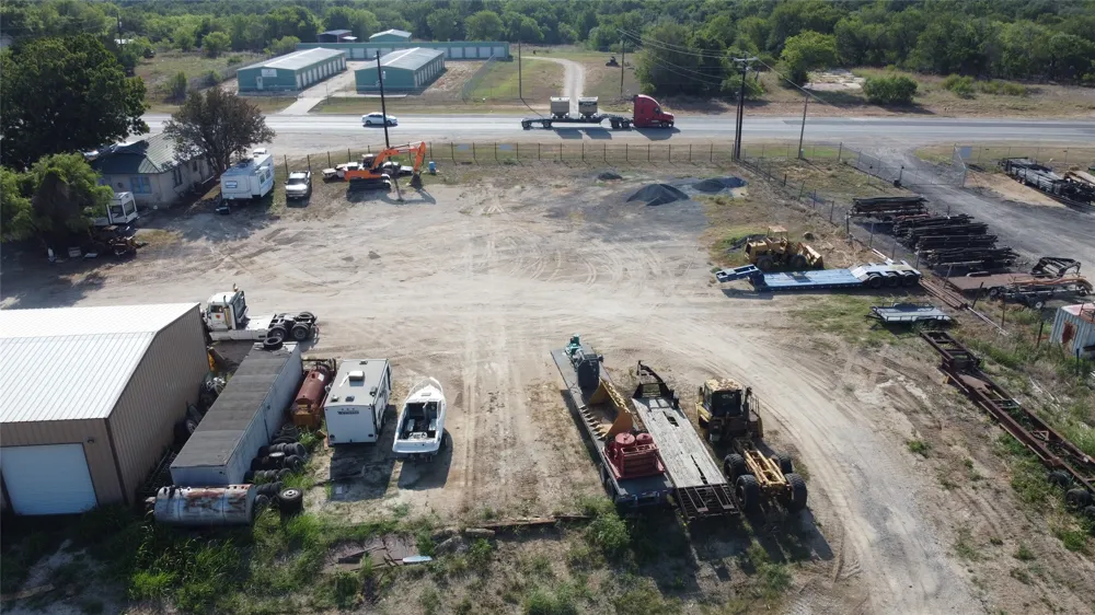 1951 South Magnolia Luling, TX 78648