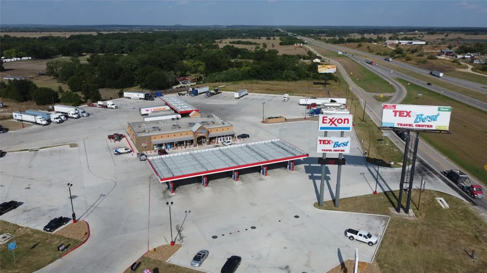 1951 South Magnolia Luling, TX 78648