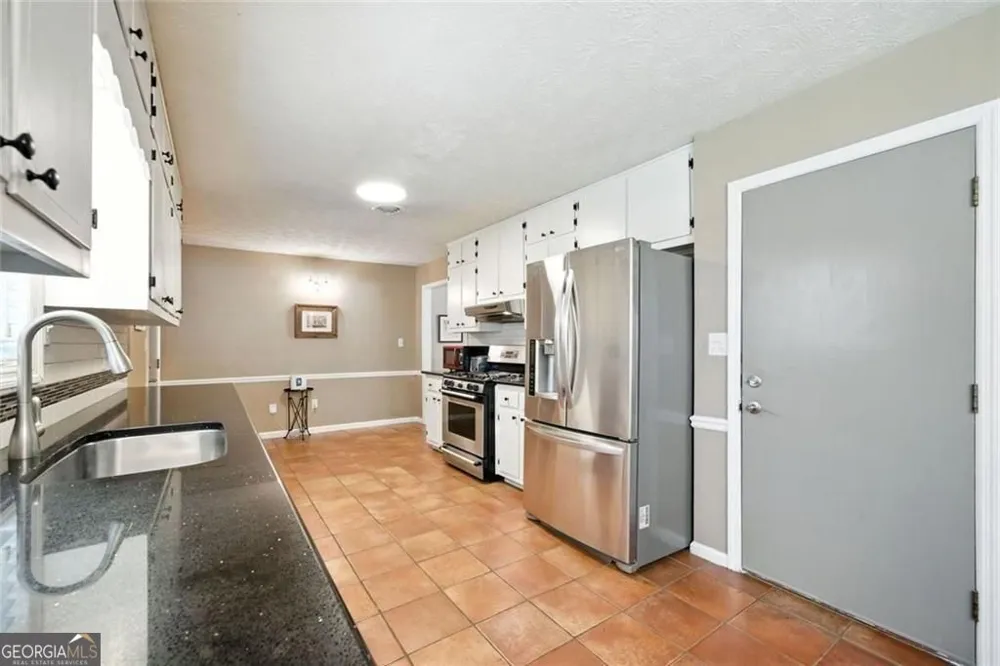 111 Brownsmill DR Grayson, GA 30017