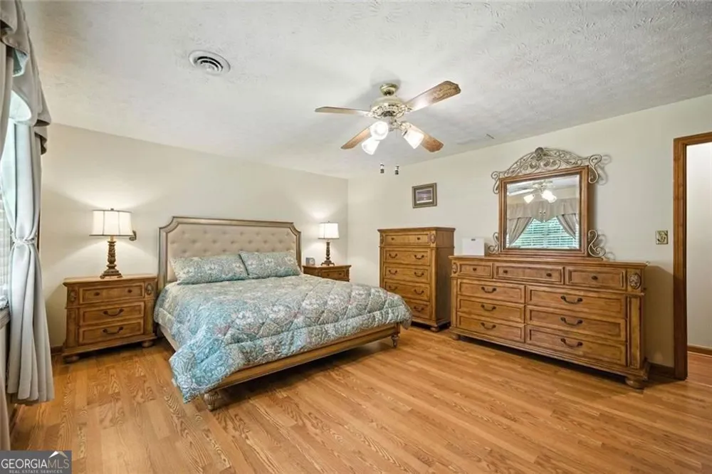 111 Brownsmill DR Grayson, GA 30017