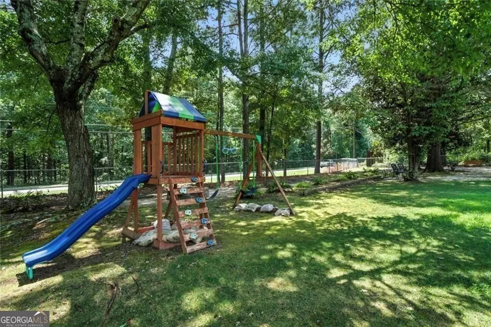 111 Brownsmill DR Grayson, GA 30017