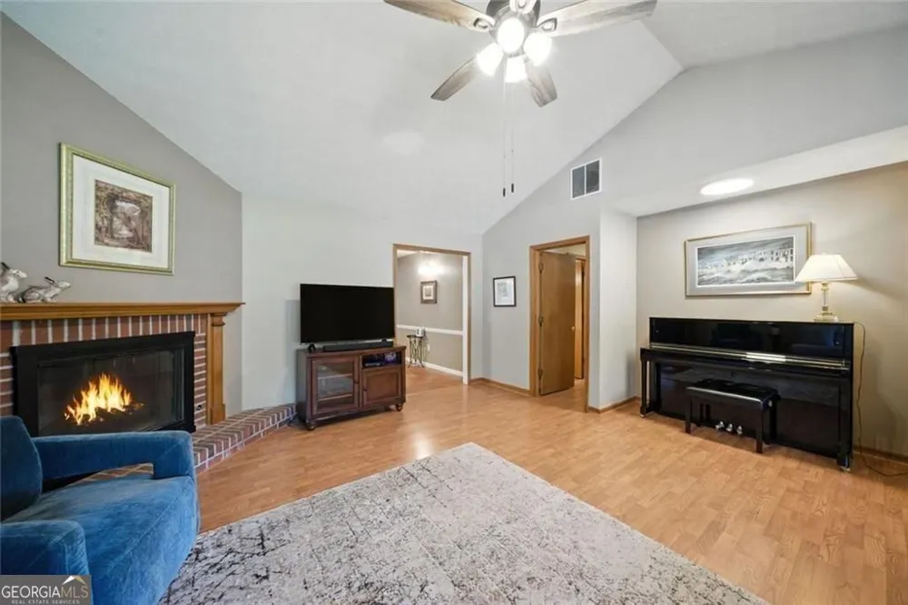 111 Brownsmill DR Grayson, GA 30017