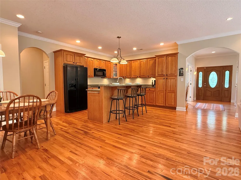 2 Birkdale Drive Weaverville, NC 28787