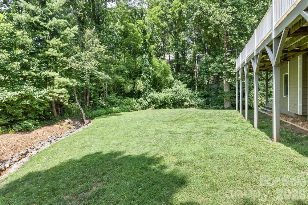 2 Birkdale Drive Weaverville, NC 28787