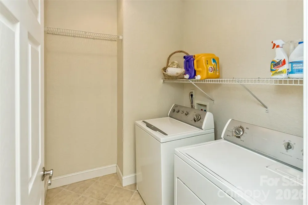 2 Birkdale Drive Weaverville, NC 28787