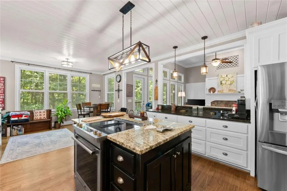 746 Plum Lane Clarkesville, GA 30523
