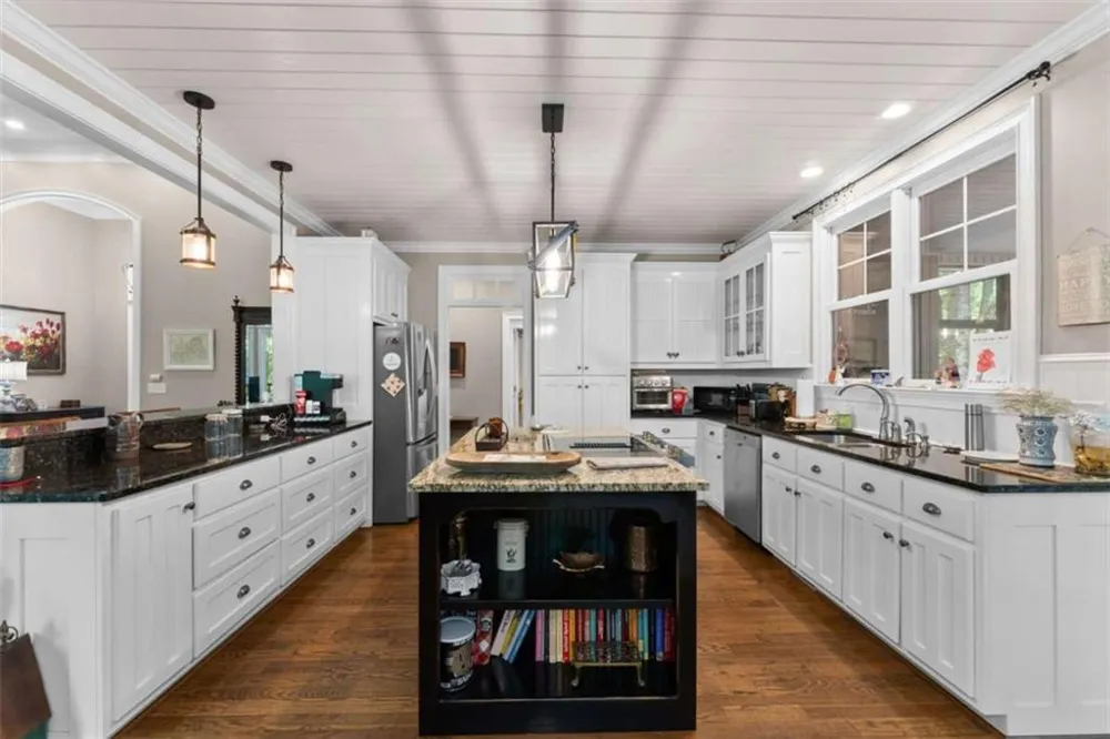 746 Plum Lane Clarkesville, GA 30523