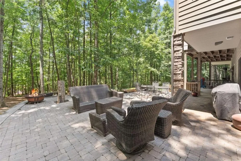 746 Plum Lane Clarkesville, GA 30523