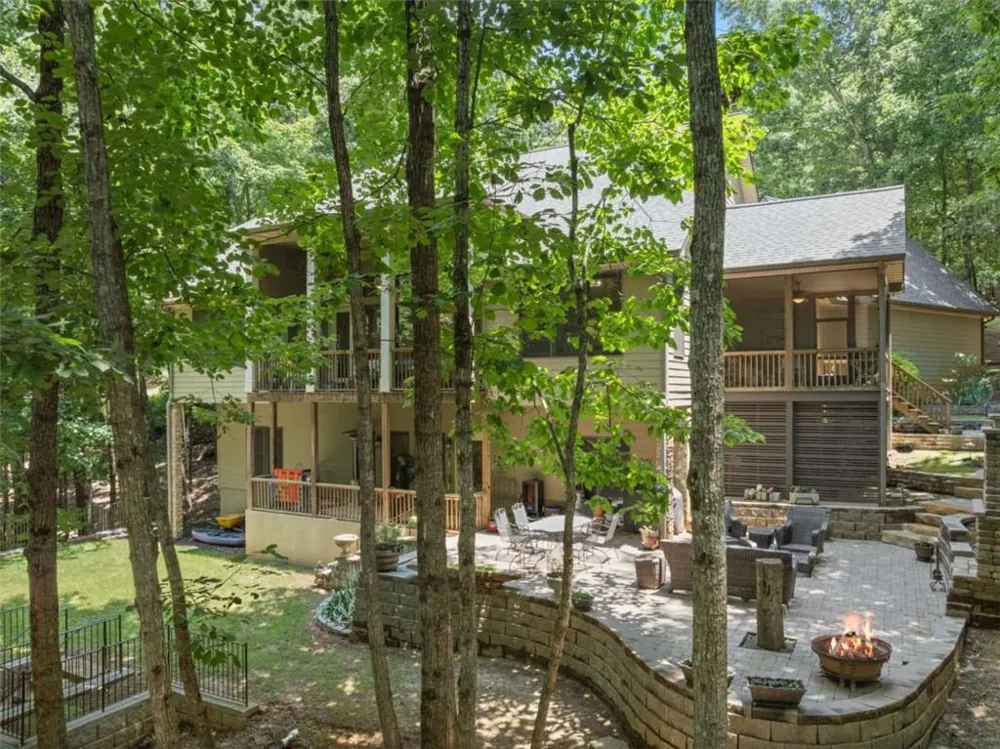 746 Plum Lane Clarkesville, GA 30523
