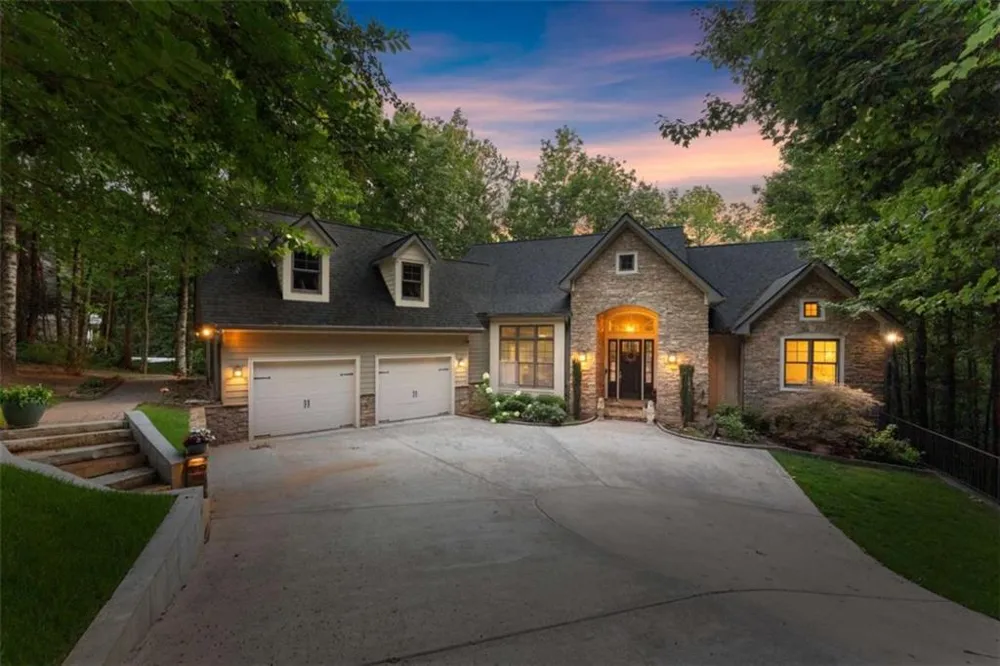 746 Plum Lane Clarkesville, GA 30523